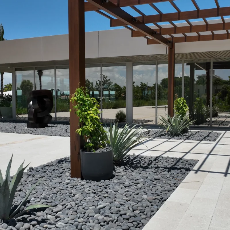 COVER-HILLSBORO-MILE-scaled